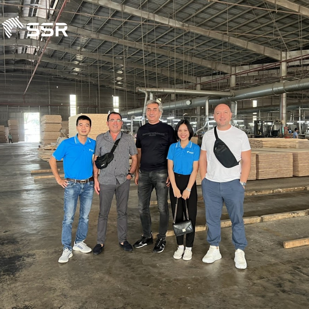 Experience Speed & Stability: Factory Tour with SSR Experts