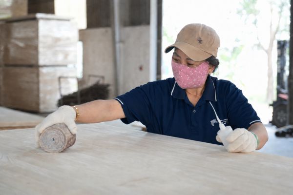Sanding & Finish