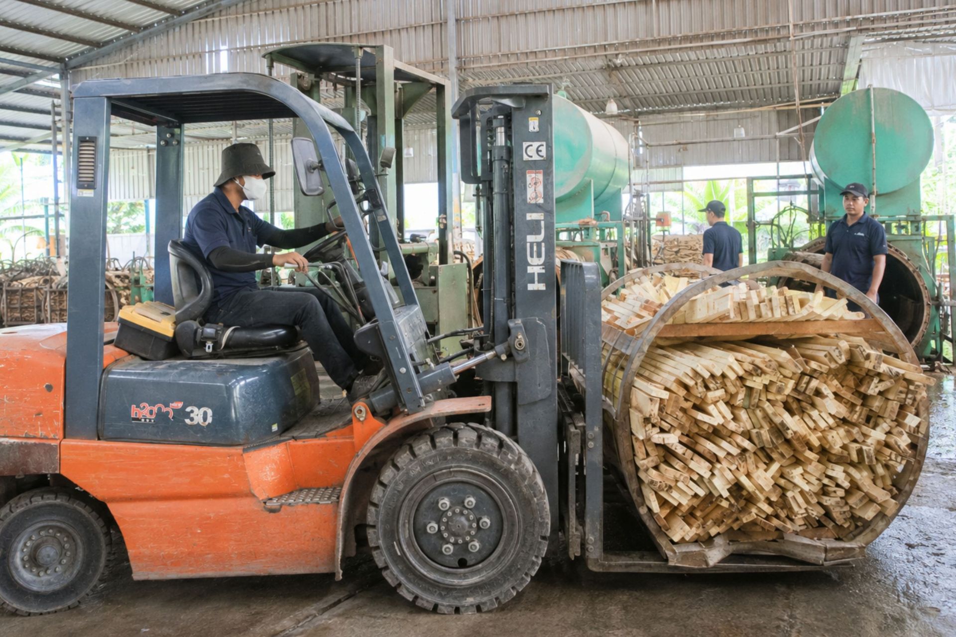 How SSR Controls Consistency Across Container-Scale Wood Panel Production Kiln drying area followed by moisture measurement.