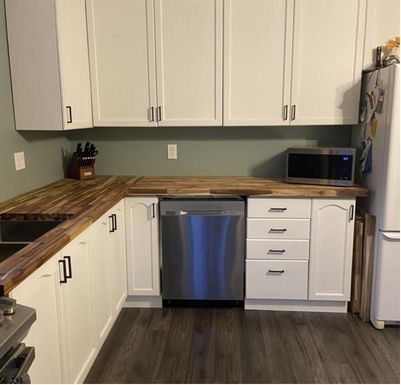 Acacia kitchen countertop