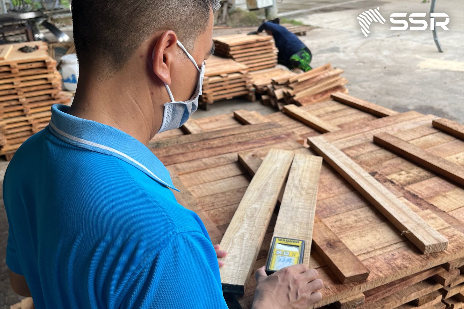 5 Things Hardwood Dealers Need From a Reliable Hardwood Supplier — Made in Vietnam for Global Markets Hardwood supplier quality control using moisture measurement during kiln drying